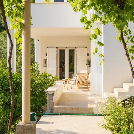 Anoi- Modern With Irresistible Sea View Daire *