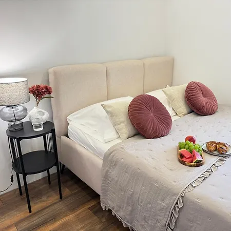 Anoi- Modern With Irresistible Sea View Daire Prijevor