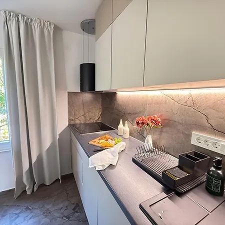 Anoi- Modern With Irresistible Sea View Prijevor