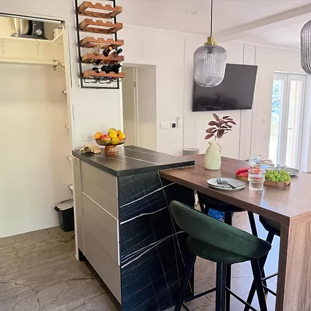 Anoi- Modern With Irresistible Sea View Daire Prijevor