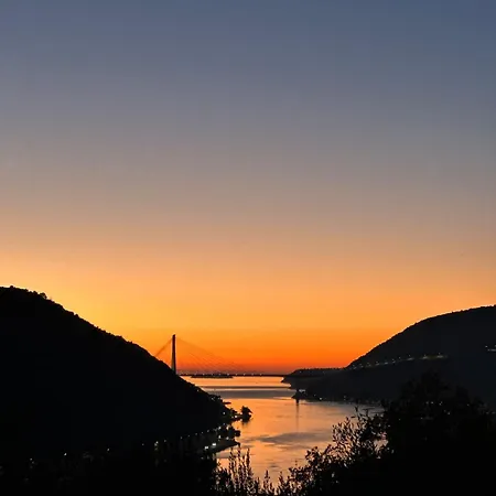 Apartman Anoi- Modern With Irresistible Sea View Prijevor