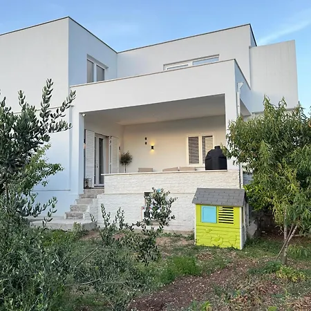 Apartment Anoi- Modern With Irresistible Sea View Prijevor