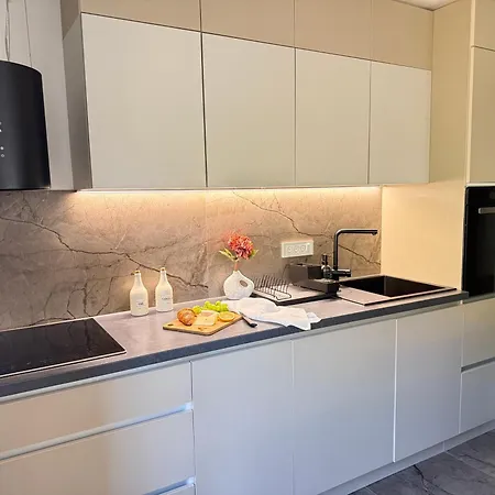 Anoi- Modern With Irresistible Sea View Prijevor